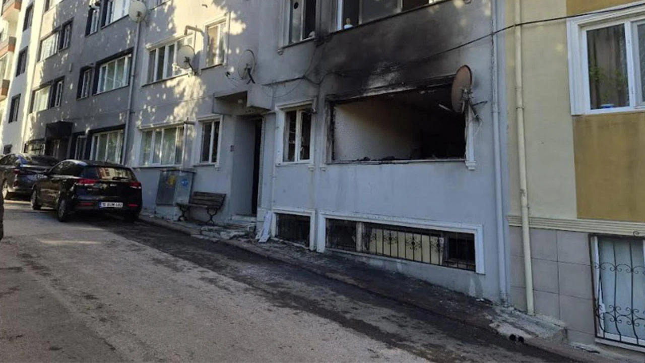 Bandırma’da apartman dairesinde tüp patladı: 8 kişi yaralandı