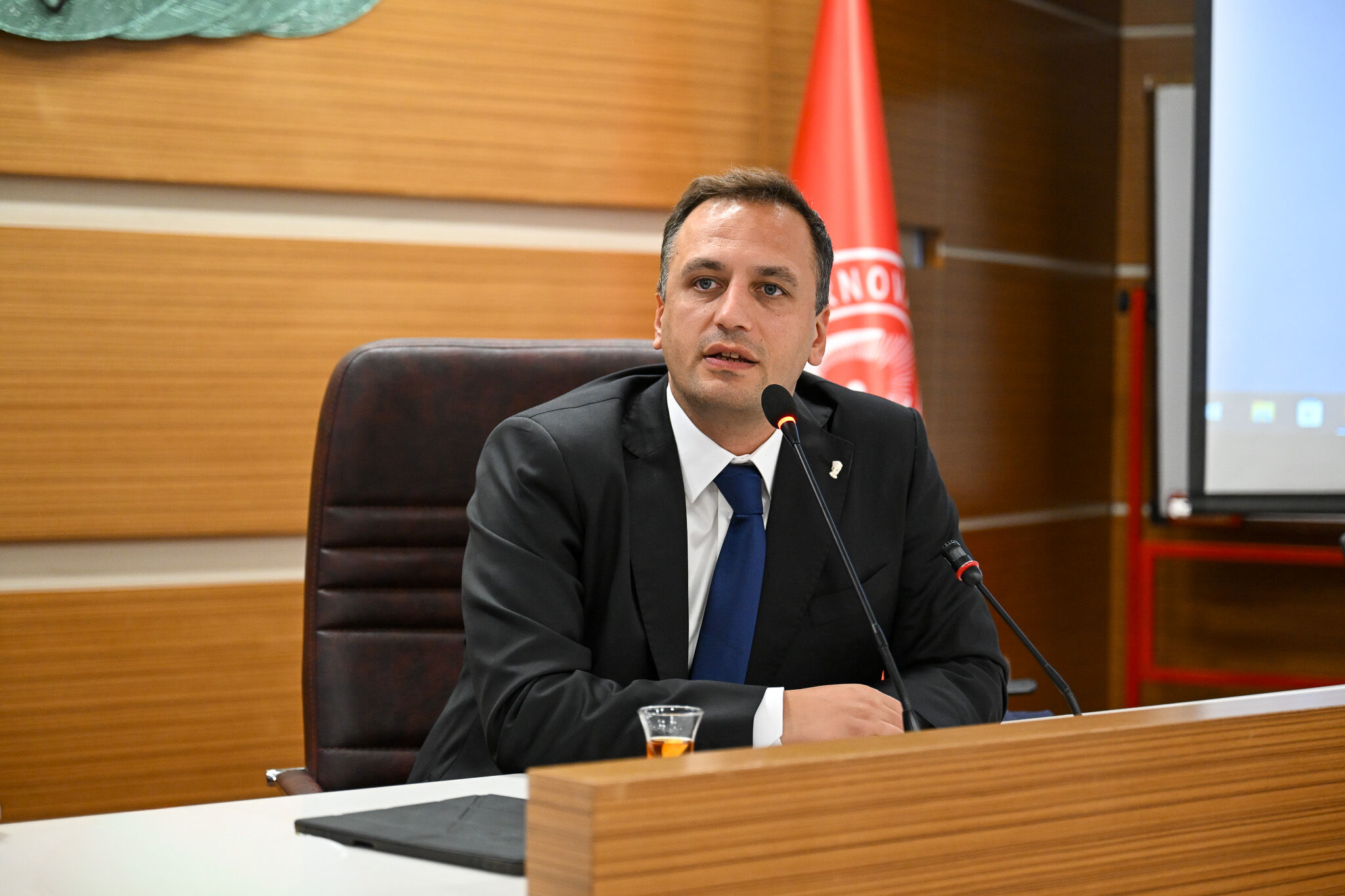 Başkan Eşki Bürokratlarıyla Strateji Toplantısında Buluştu