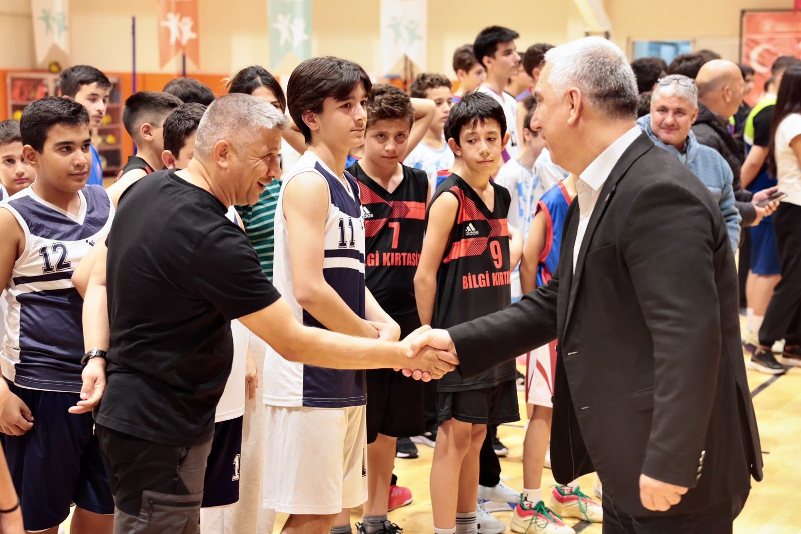 Basketbol Turnuvasi Foto 2