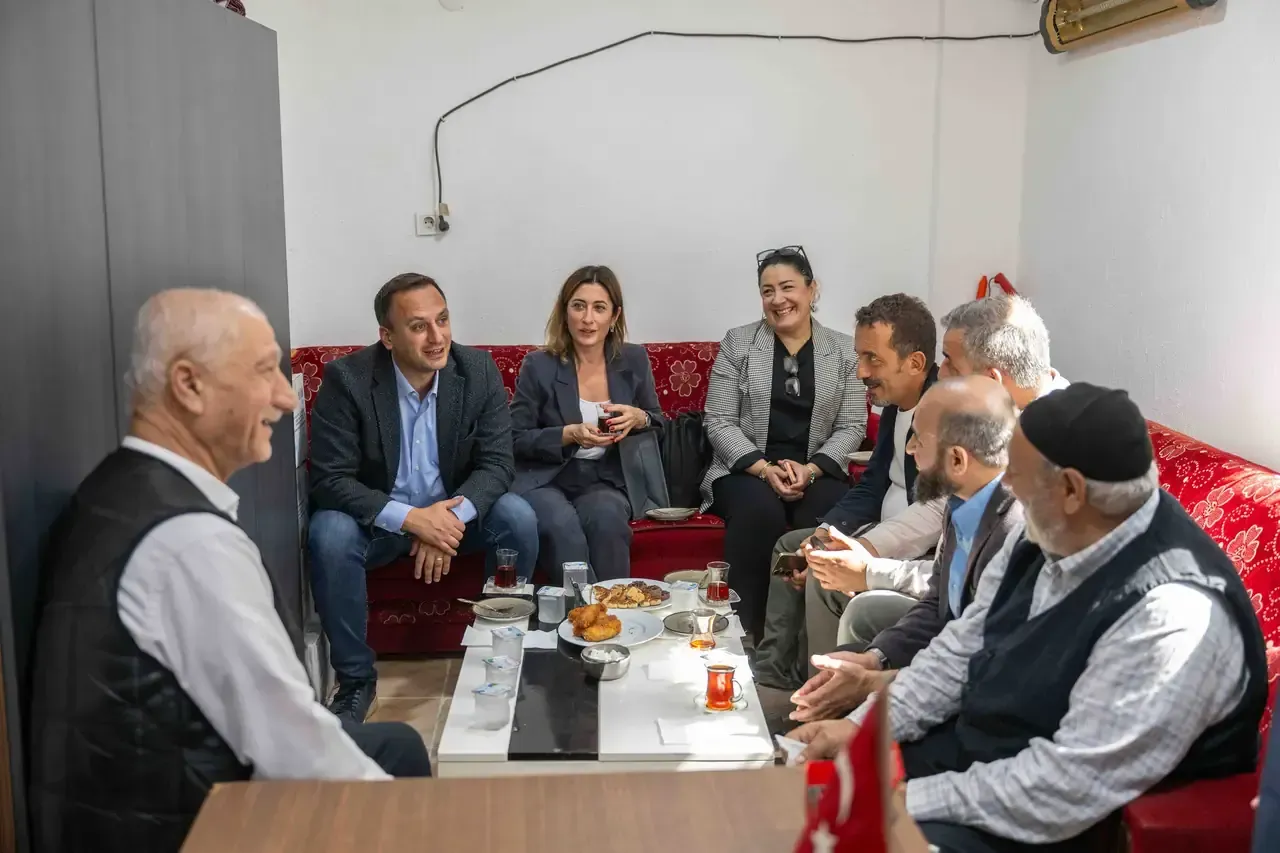 Bornova Da Ihtiyac Talepleri Tespit Ediliyor 1797086287
