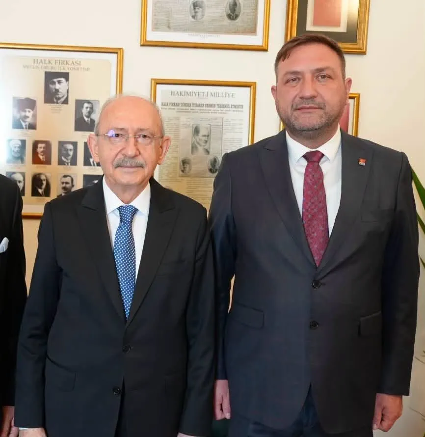 Gümrükçü Ve Kılıçdaroğlu