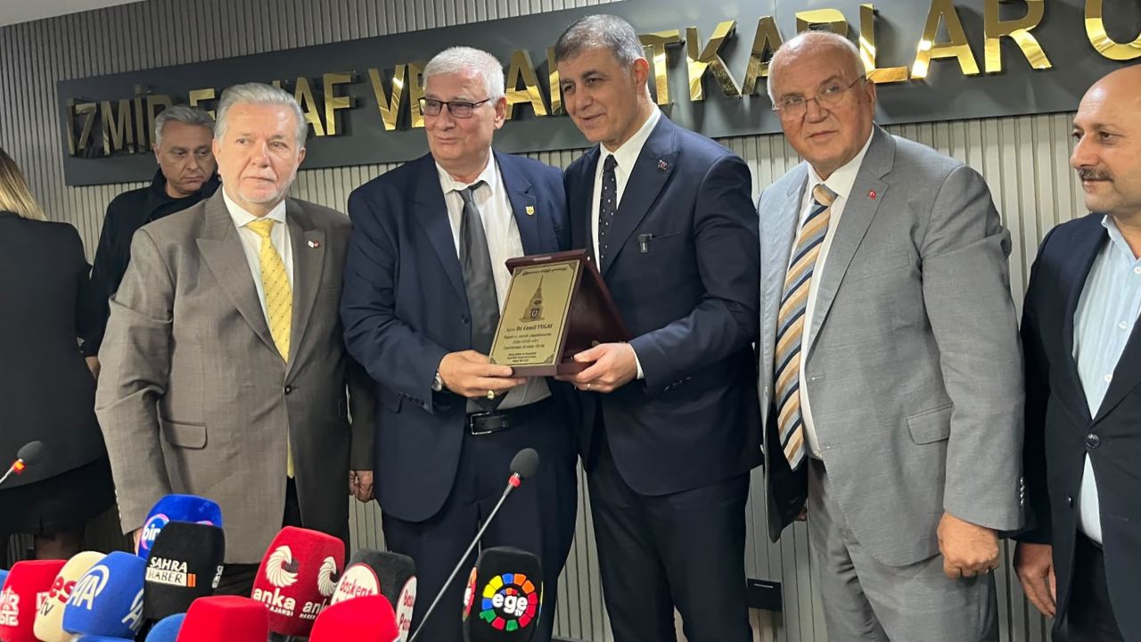 Tugay müjdeyi duyurdu: İzmir’de su tarifelerine indirim geliyor!