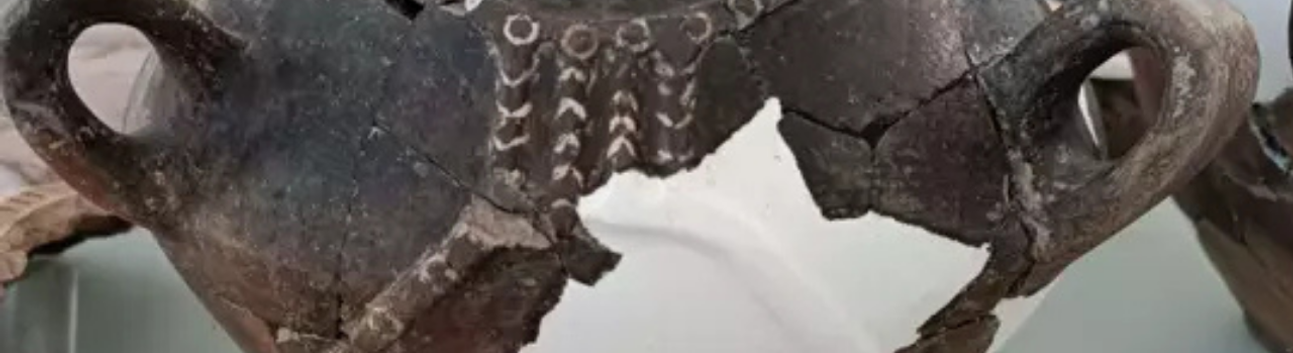 5 bin yıllık kaplarda kadın sembolü